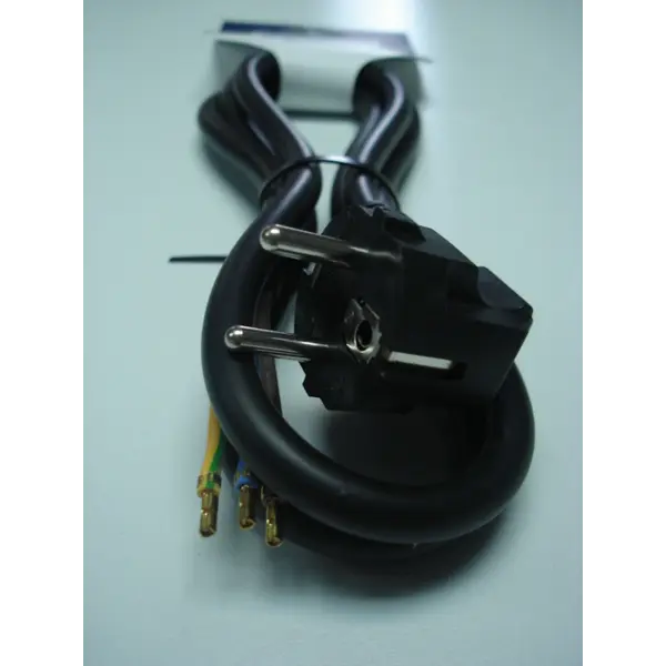 PRIKLJUČNI KABEL ŠTEDNJAKA 2M