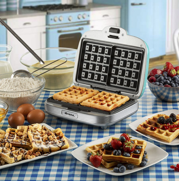 00C197300AR0 ARIETE aparat za waffle 1973/00 crveni