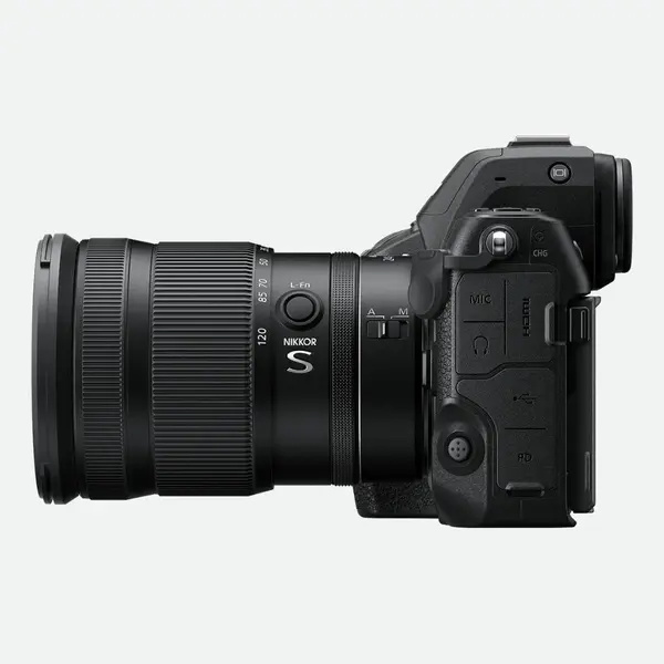 VOA100AE NIKON fotoaparat Z8 Body