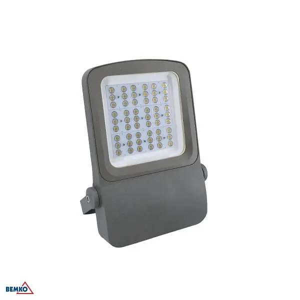 LED REFLEKTOR 150W 3000K CAMPUS IP66 22500lm 90X90 SIVI