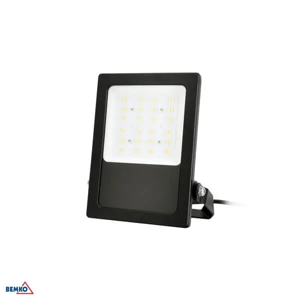 C66-LFT-050BL-CCT-9090 LED REFLEKTOR 50W 3K/4K/5K TESSA CCT IP66 7500lm 90X90 CRNI