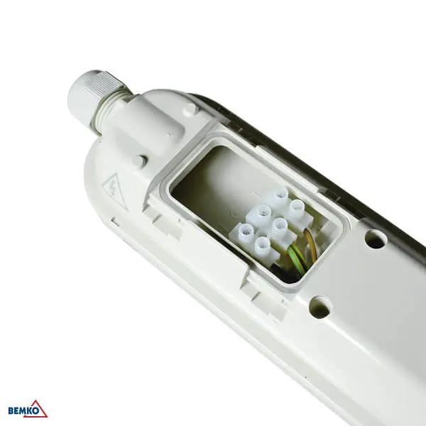 C17-HLB-120-330-4K LED VODOTJESNA SVJETILJKA 33W 4000K 120cm IP65 BALWIR 4950lm