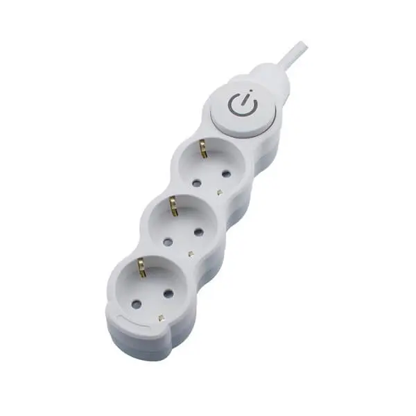 B06-NB3GSW3M PRODUŽNI KABEL 3XŠUKO 3m S PREKIDAČEM 3X1,5mm