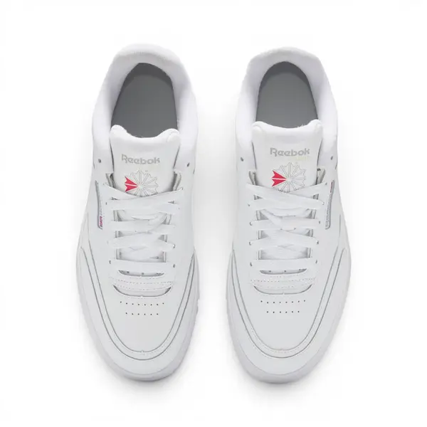 100033501 Bijele platformske kožne tenisice za svaki dan – Reebok