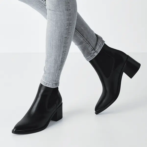 25301-45-003 Tamaris ženska gležnjača BLACK LEATHER