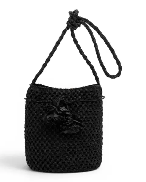 34371-001 Tamaris  Kassandra black ženska torba