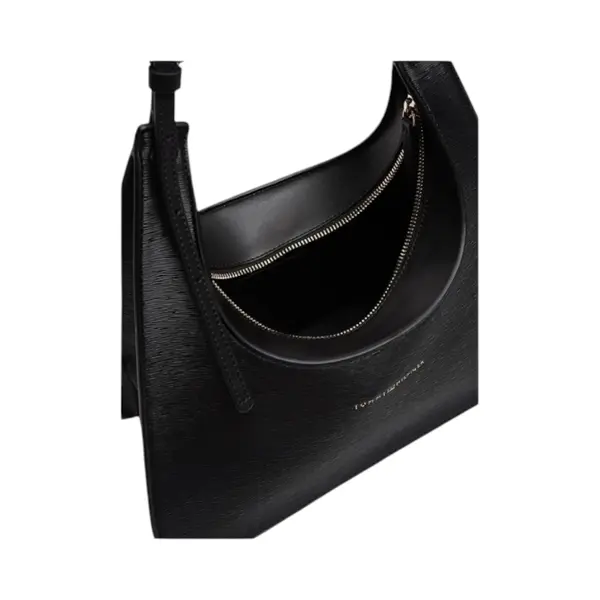 AW0AW18620-BDS TOMMY HILFIGER MODERN SHOULDER BAG ZENSKA TORBICA CRNA PREKO RAMENA GOLD LOGO