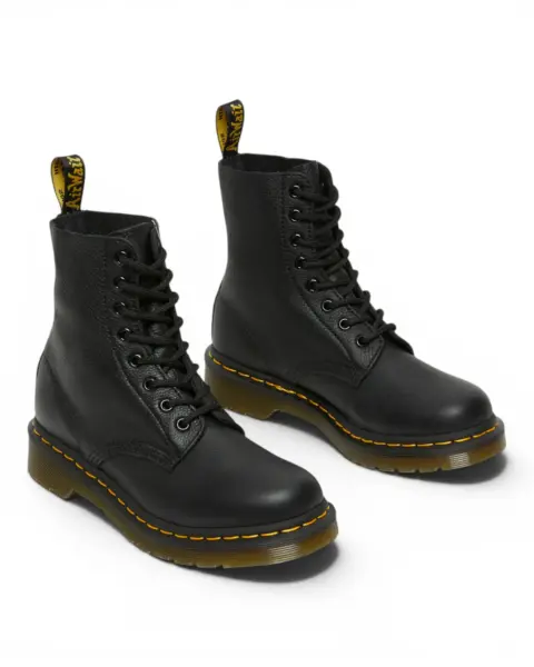 DM13512006 Dr.Martens 1460 Pascal Black Virginia