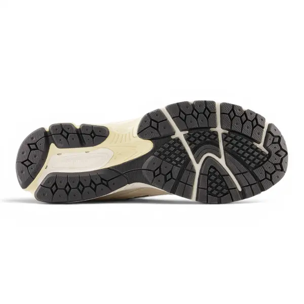 M2002RCC New Balance tenisice sand mesh