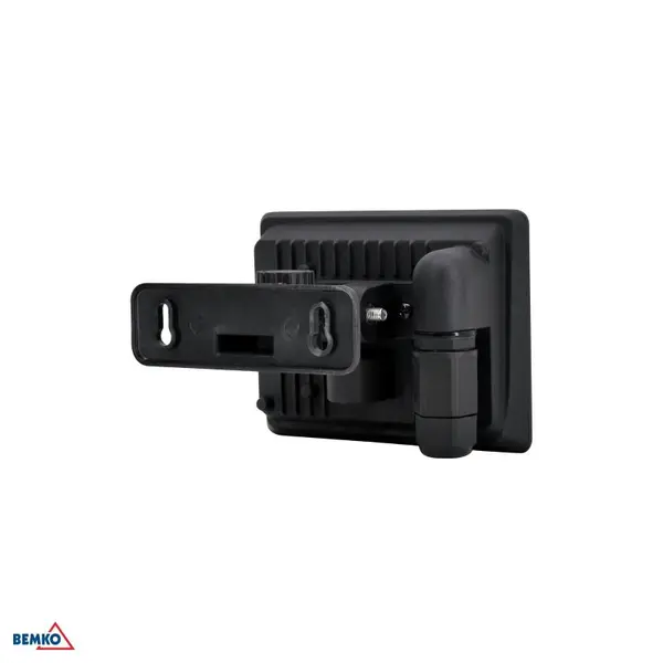 C65-LFX-010BL-4K BEMKO REFLEKTOR LED 10W 4000K 900lm LFX IP65 CRNI