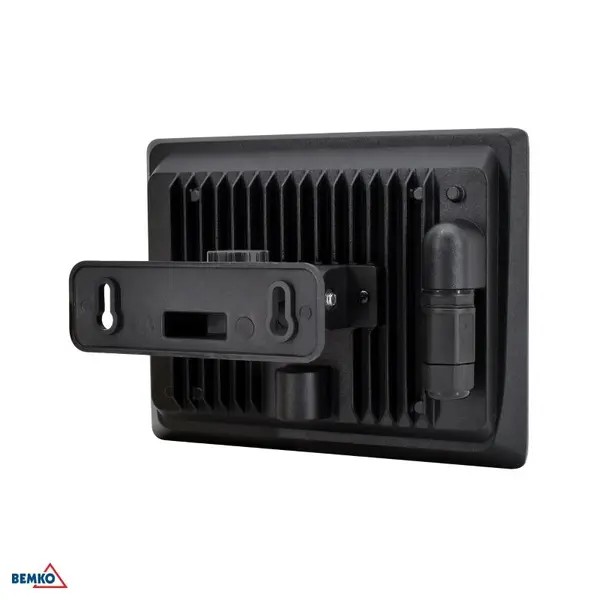 C65-LFX-050BL-4K BEMKO REFLEKTOR LED 50W 4000K 4500lm LFX IP65 CRNI