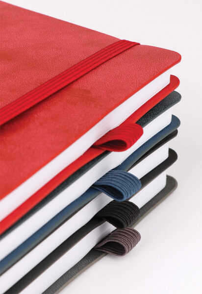 248826-EC Notes POLARIS flexi A5 14x21cm t.plavi P20/40