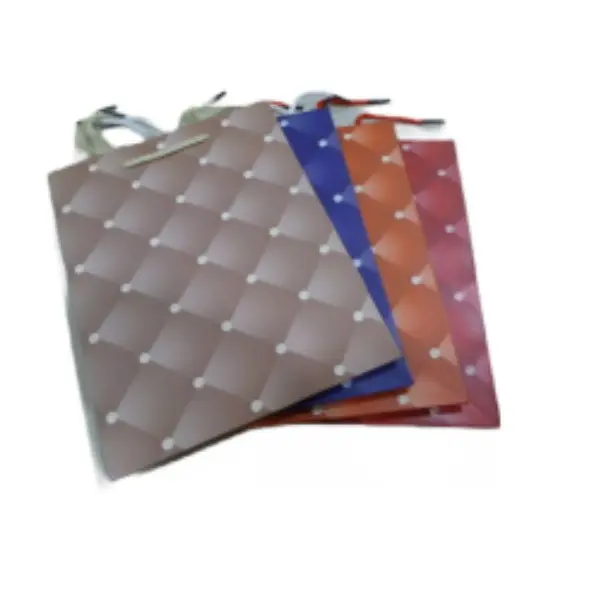 YWC3-7486-25 VREĆICA PAPIRNATA 18X23X10 CM