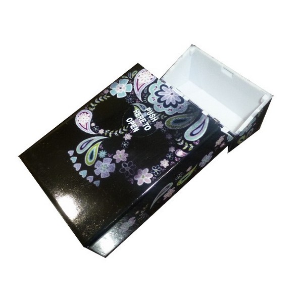 YWC3-7527-10 KUTIJA ZA CIGARETE PVC 11X6X2,7 CM