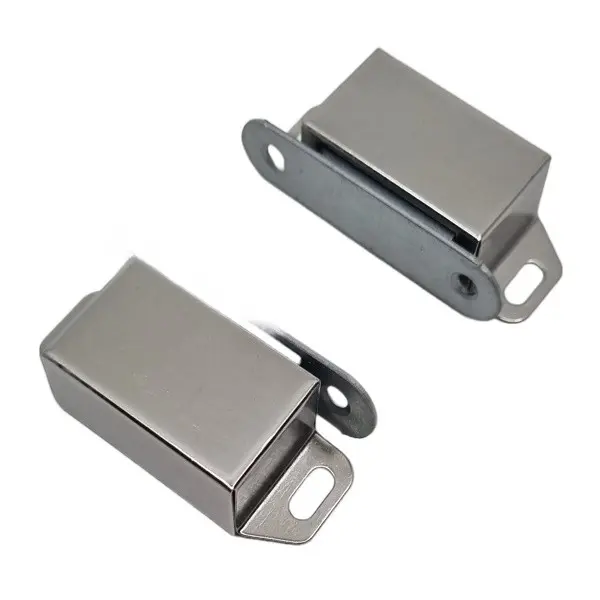 YWF2-13144-31 MAGNET ZA VRATA SET 2KOM
