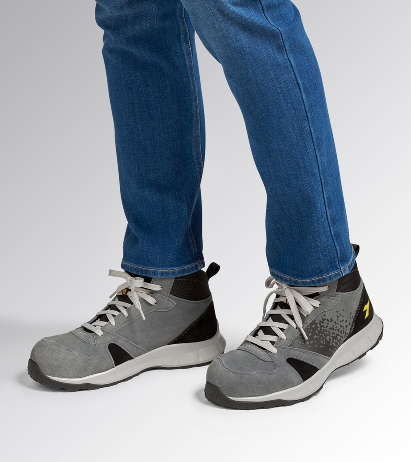 18102748 DIADORA LITE LOW S3S FO SR HRO ESD 48